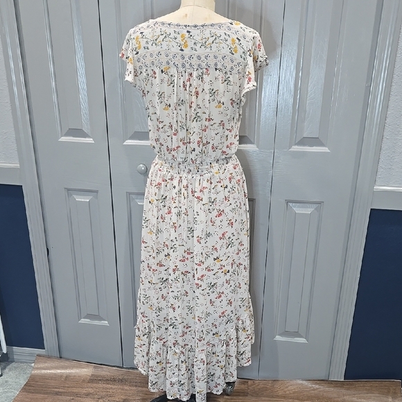 Lucky Brand Blue and Pink V-Neck Flutter Sleeve Midi Dress - Picture 3 of 16